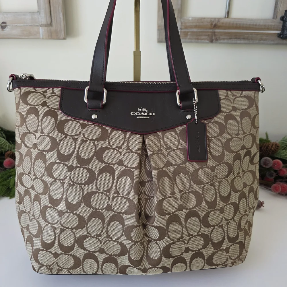 Coach Signature Pleat Tote - Khaki/Tan Canvas With Brown Leather & Pink Accents - Picture 11 of 16
